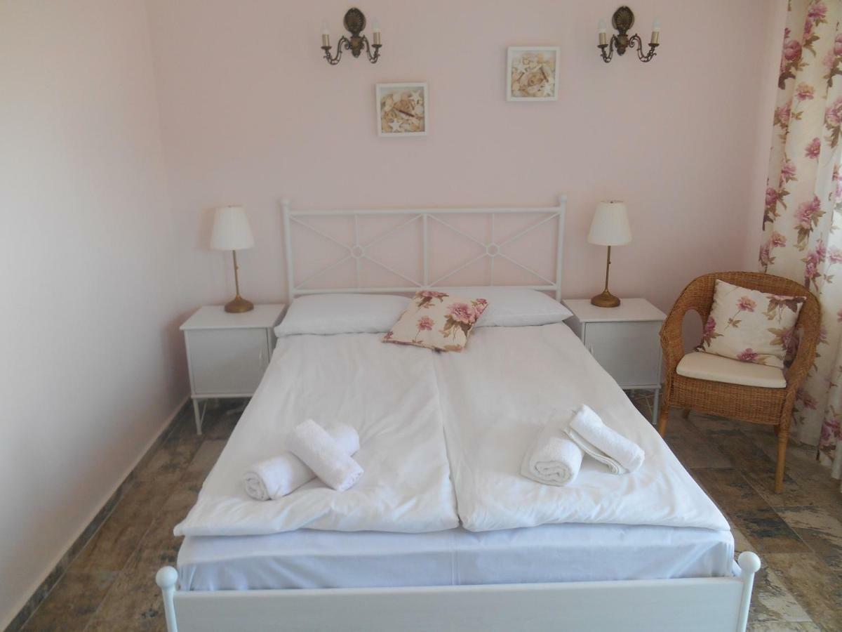 Синя Луна Hotel Lozenets Ngoại thất bức ảnh