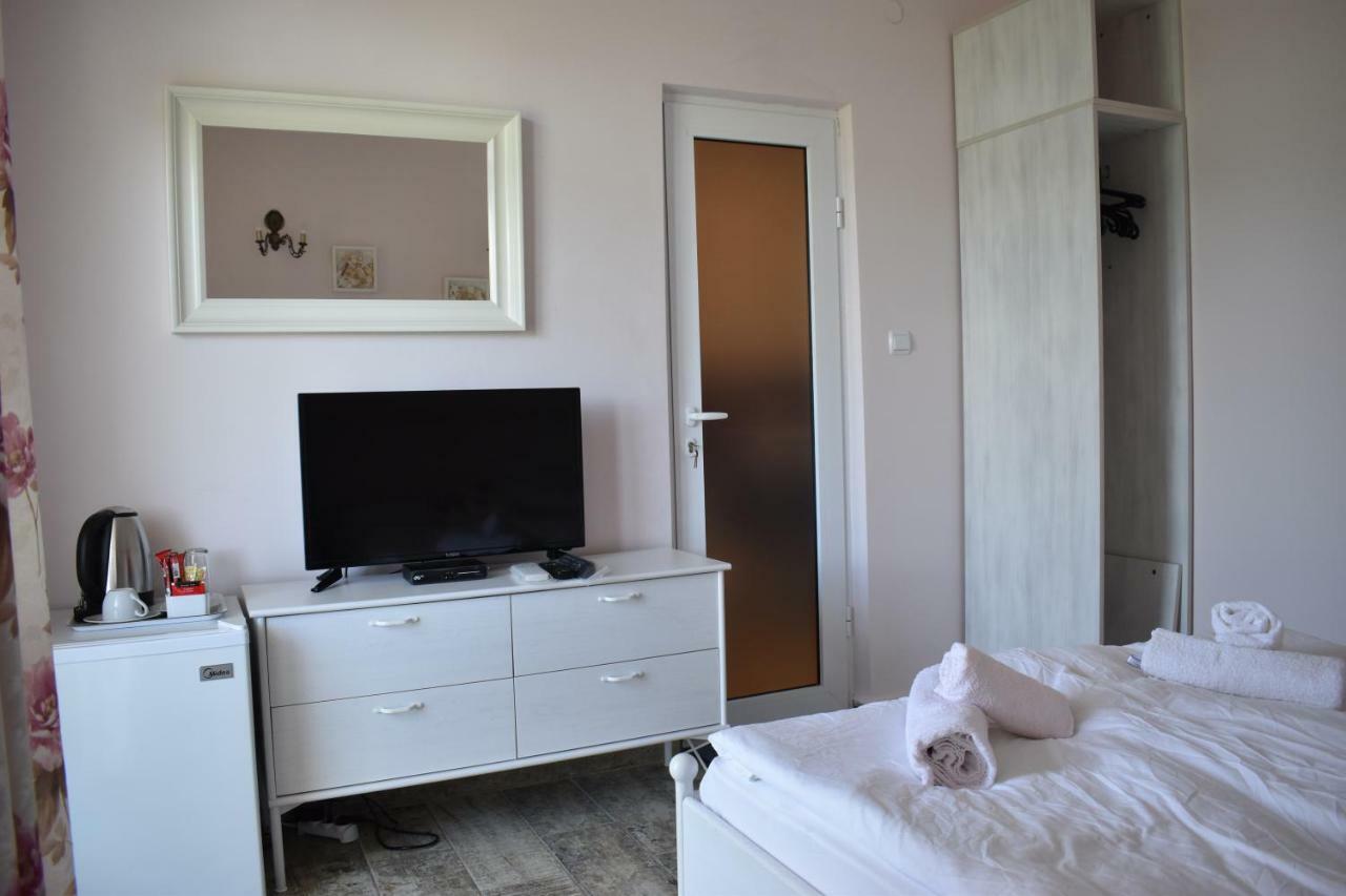 Синя Луна Hotel Lozenets Ngoại thất bức ảnh