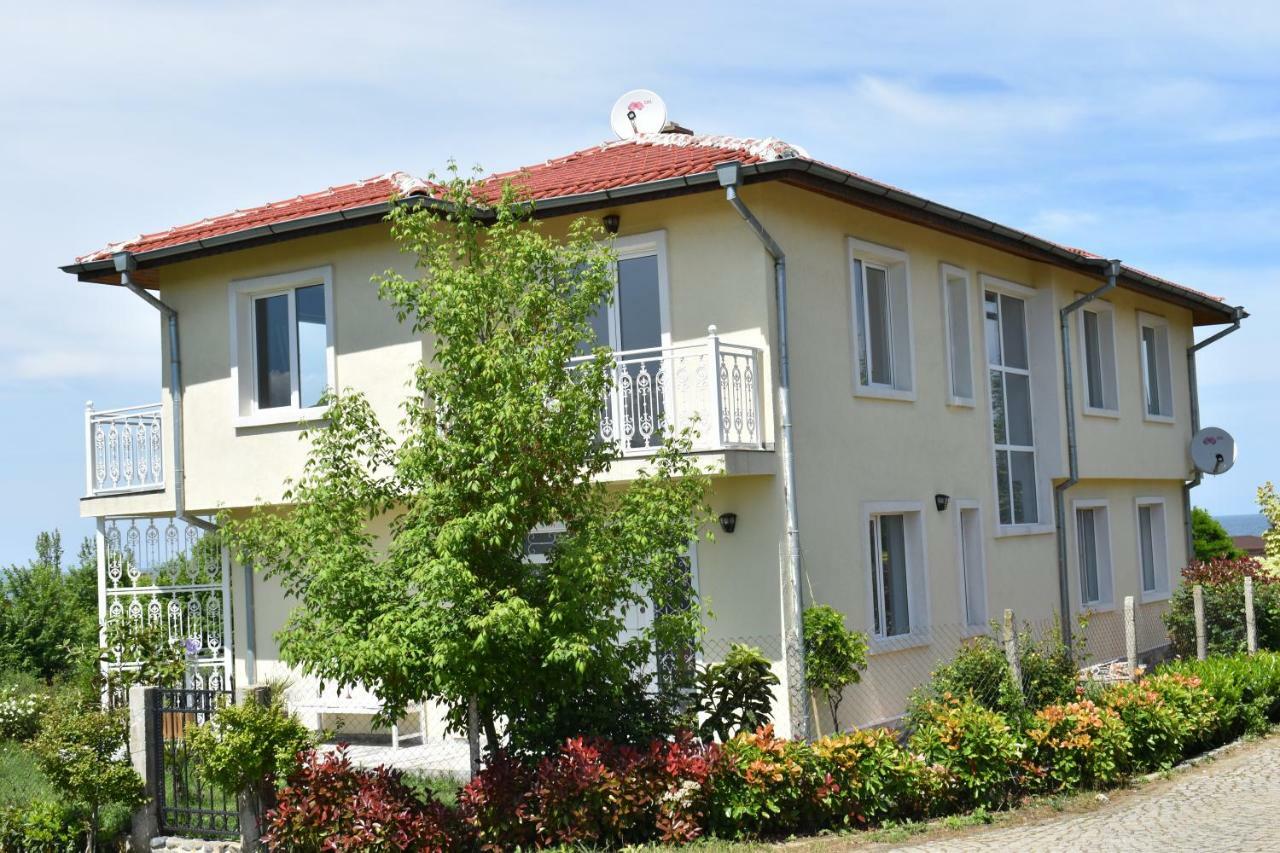 Синя Луна Hotel Lozenets Ngoại thất bức ảnh